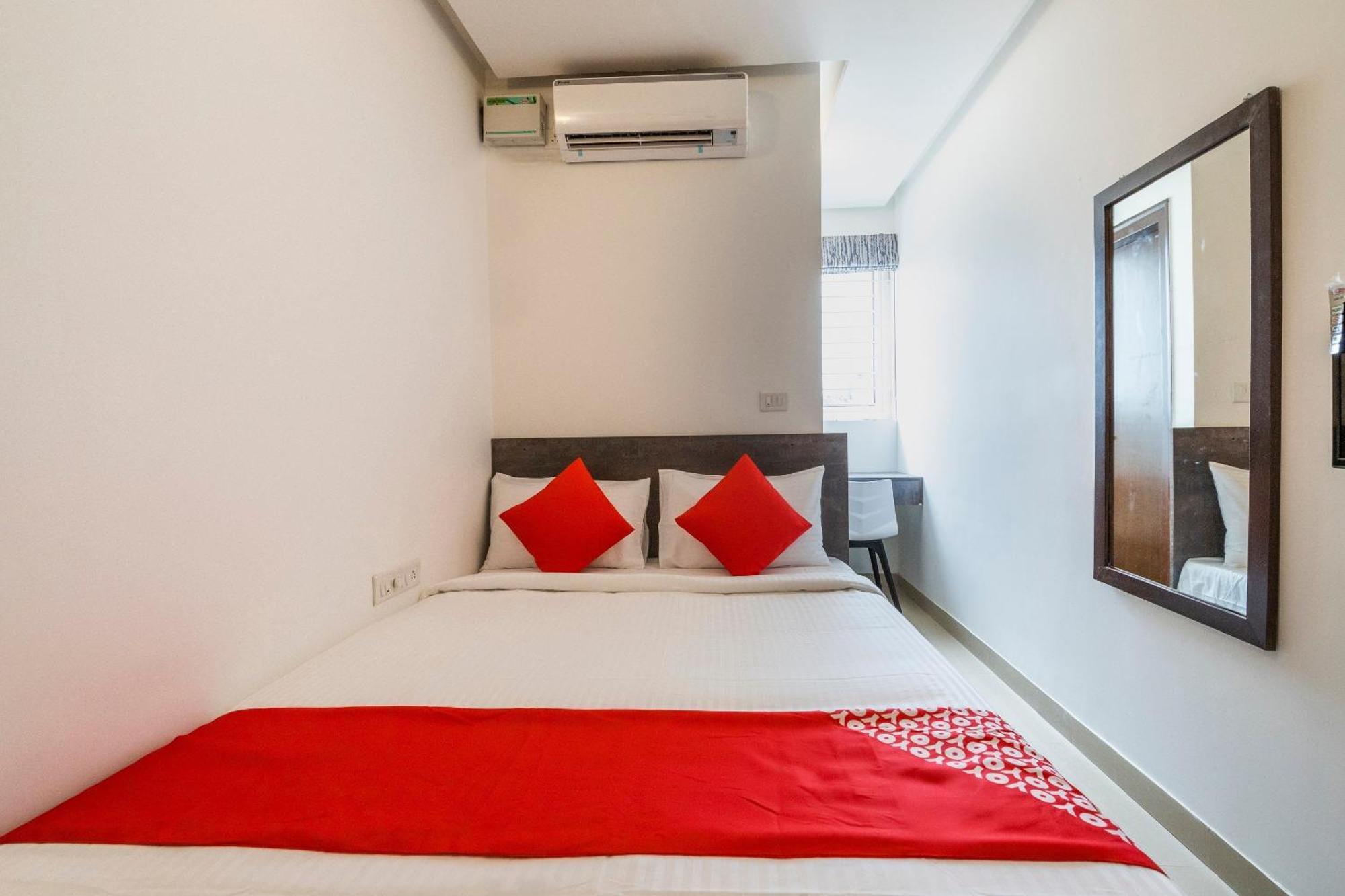 Super Townhouse Hebbal Hotel Bengaluru Kültér fotó