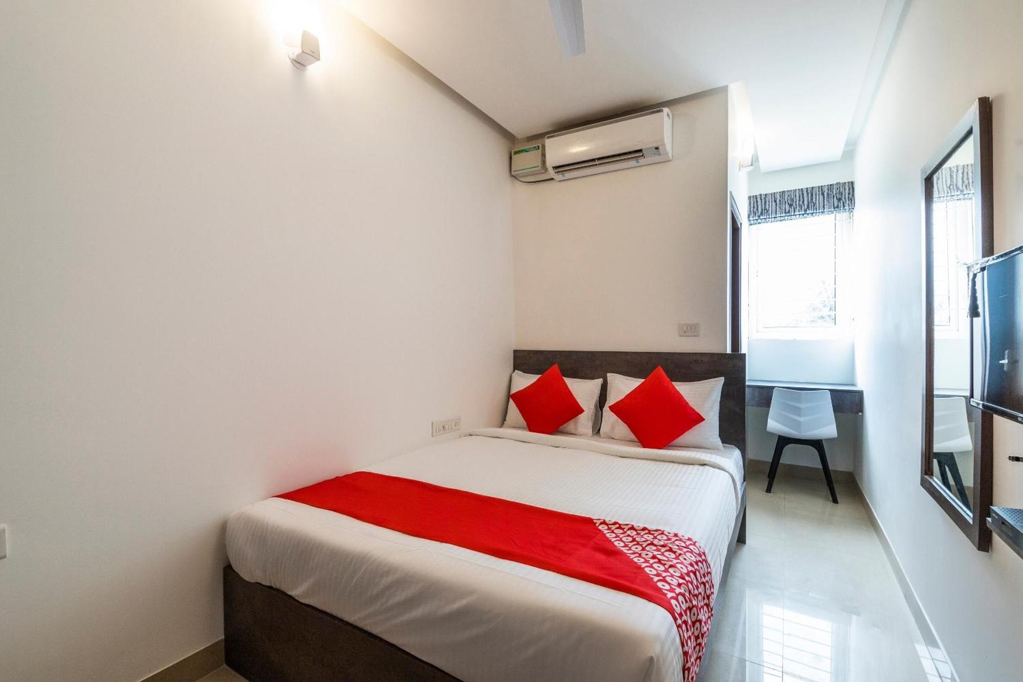 Super Townhouse Hebbal Hotel Bengaluru Kültér fotó