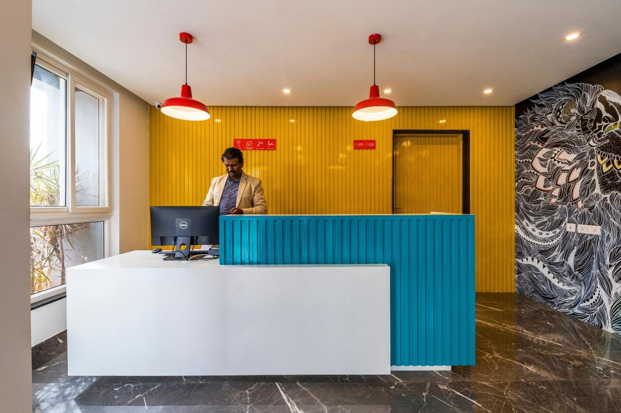 Super Townhouse Hebbal Hotel Bengaluru Kültér fotó